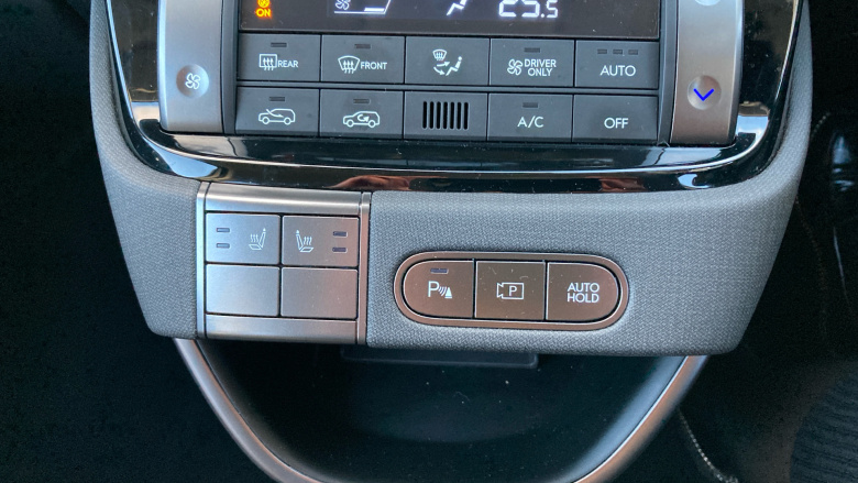 Hyundai INSTER 85kW 02 49kWh 5dr Auto Electric Hatchback